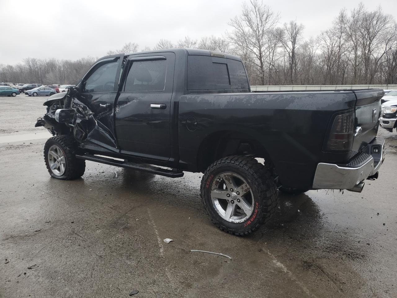 2017 RAM 1500 SLT - Image 2