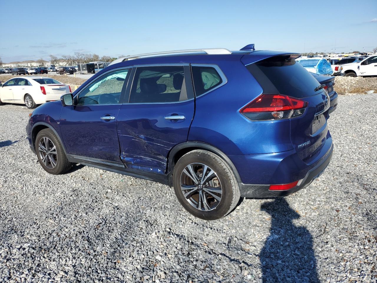2018 NISSAN ROGUE S - Image 2