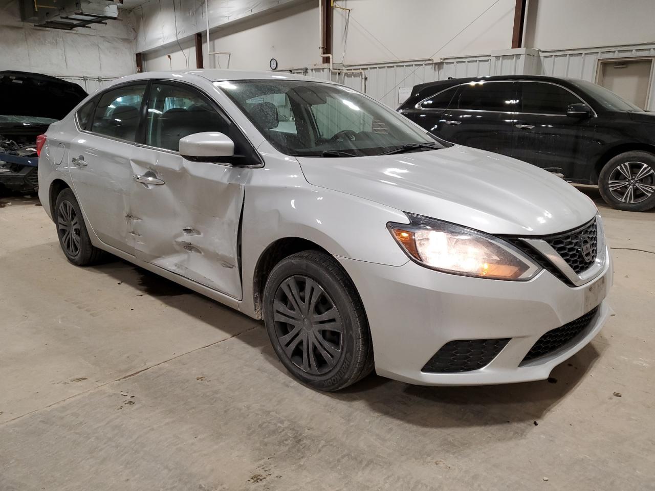 2017 NISSAN SENTRA S - Фото 4