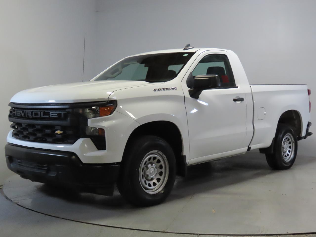 2023 CHEVROLET SILVERADO - Image 2