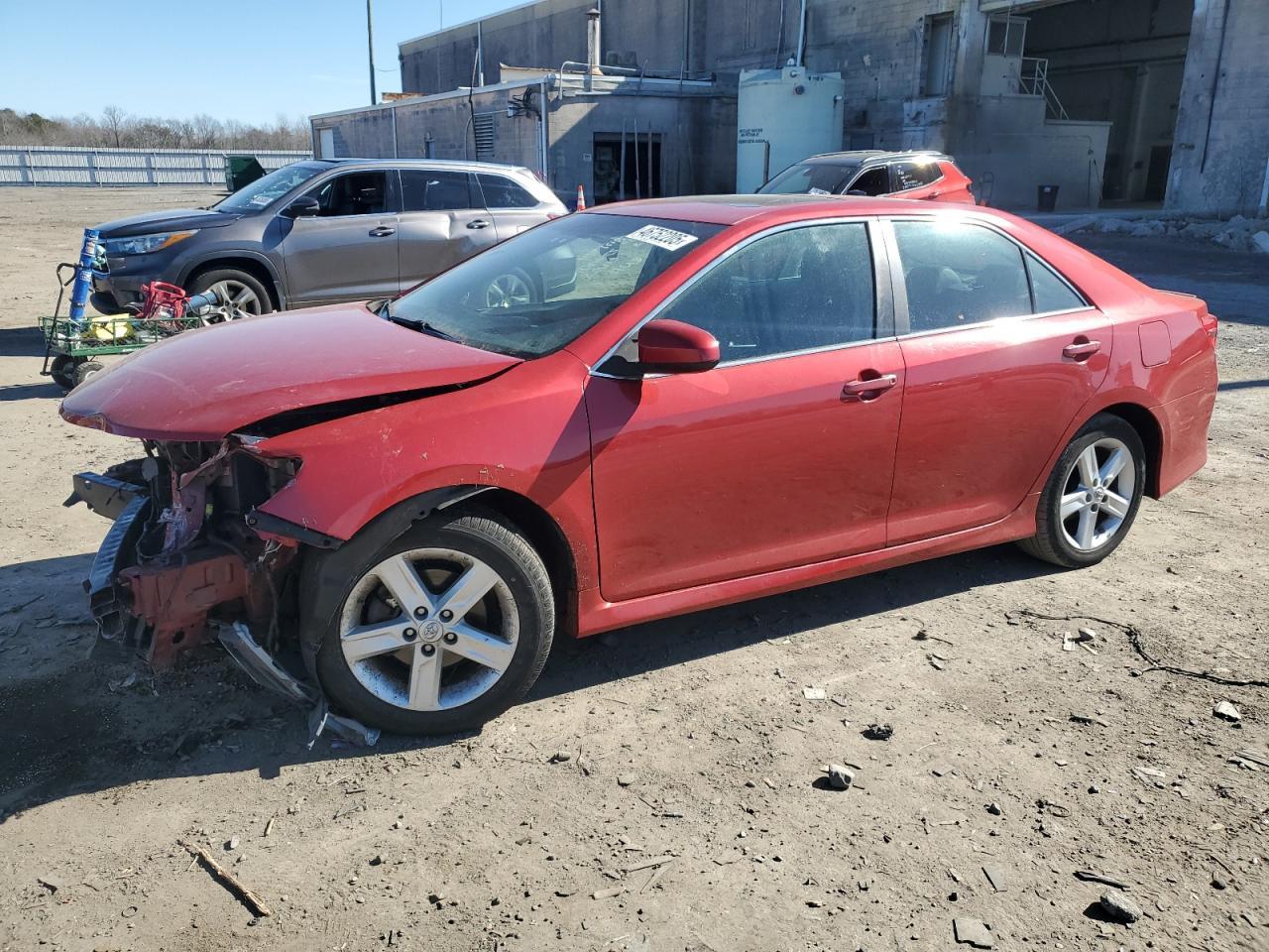 2013 TOYOTA CAMRY L