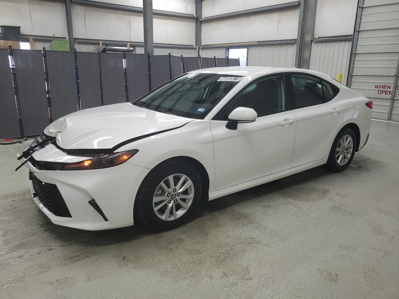 2025 TOYOTA CAMRY XSE