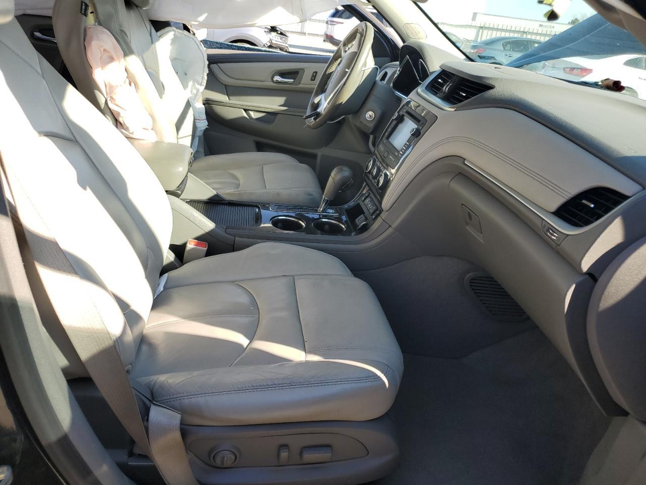 2015 CHEVROLET TRAVERSE L - Image 7