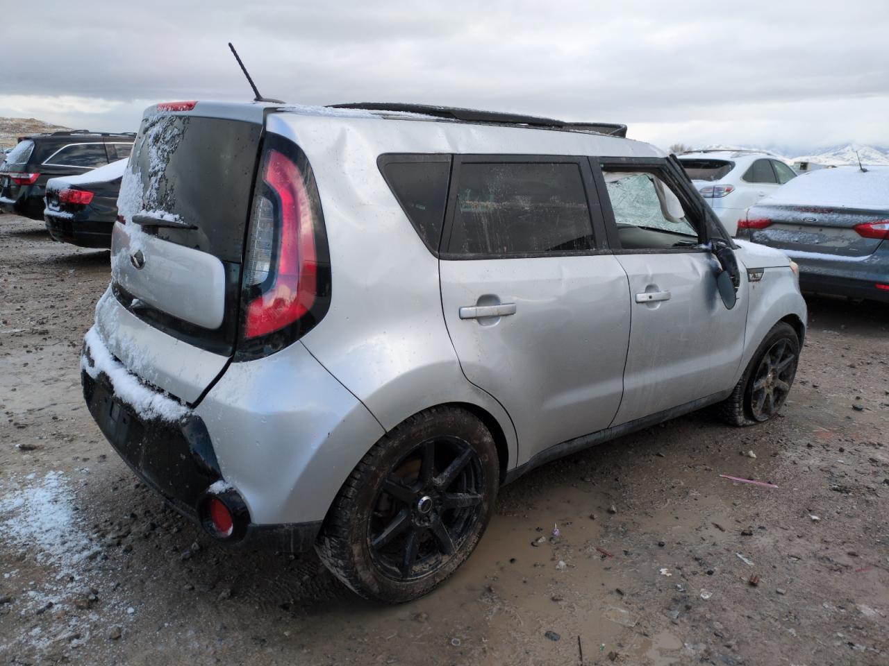 2016 KIA SOUL + - Фото 3
