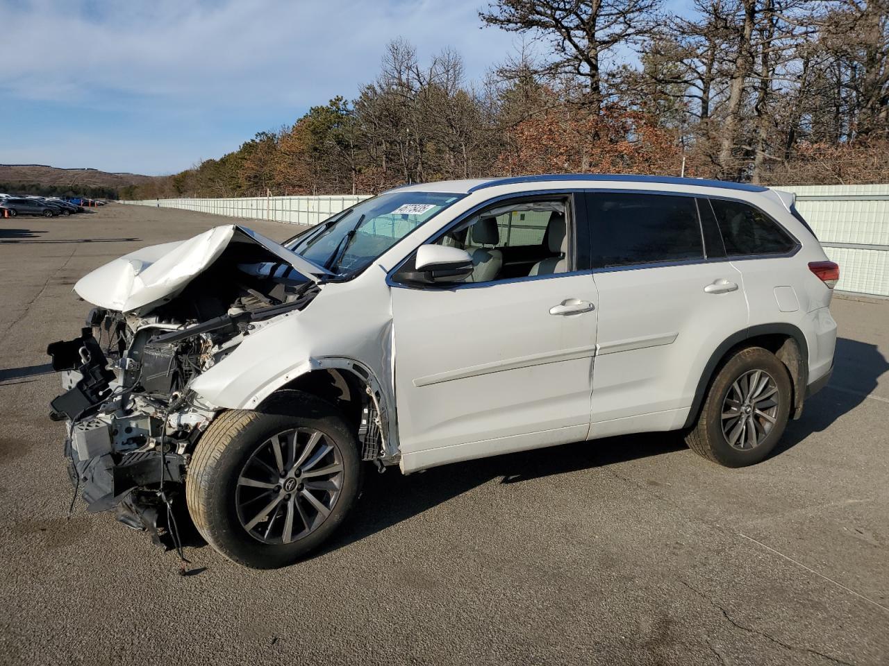 2018 TOYOTA HIGHLANDER