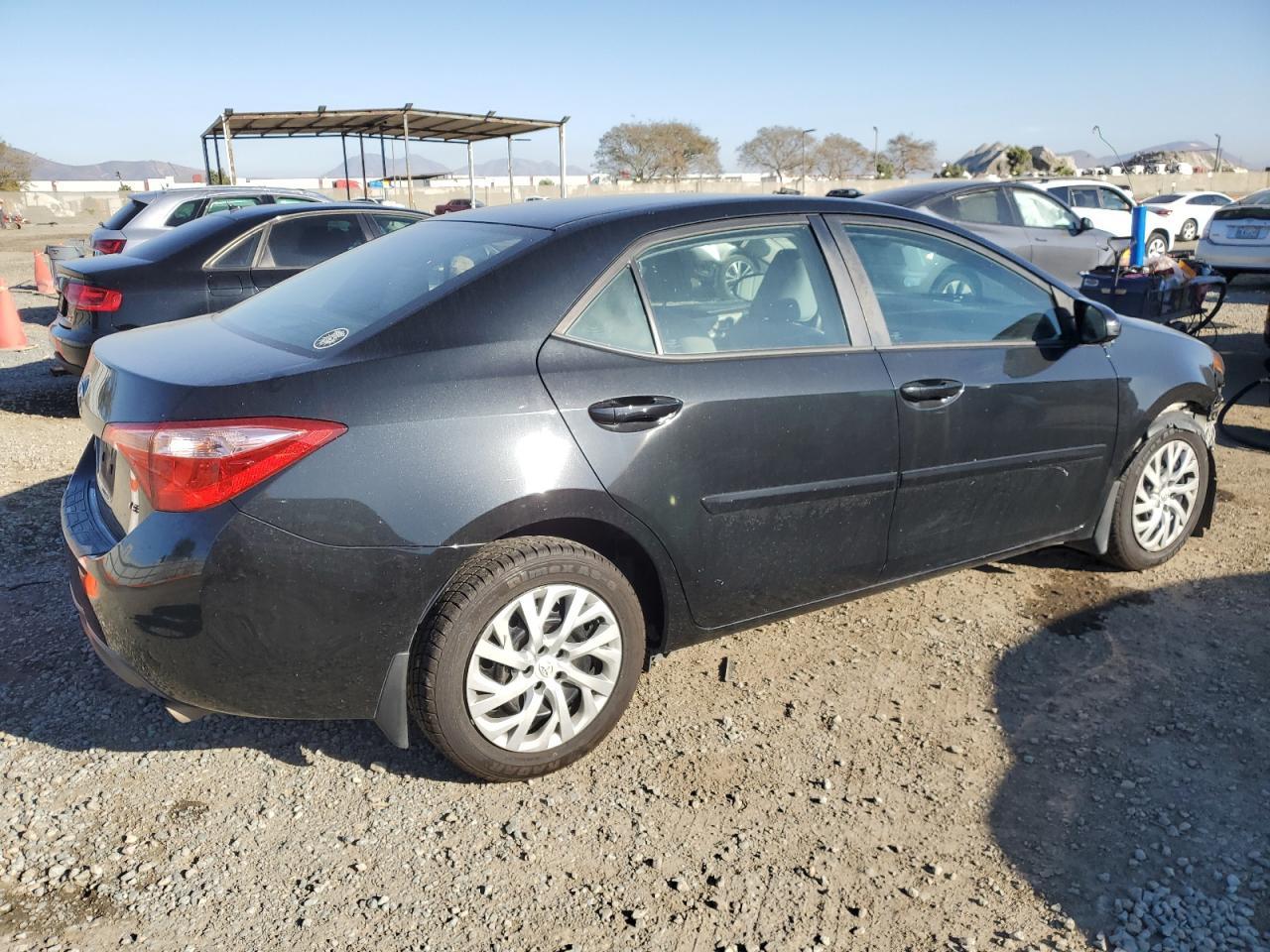 2018 TOYOTA COROLLA L - Image 3