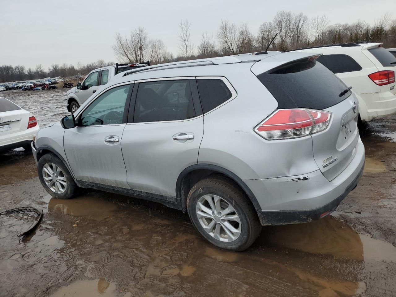 2016 NISSAN ROGUE S - Image 2