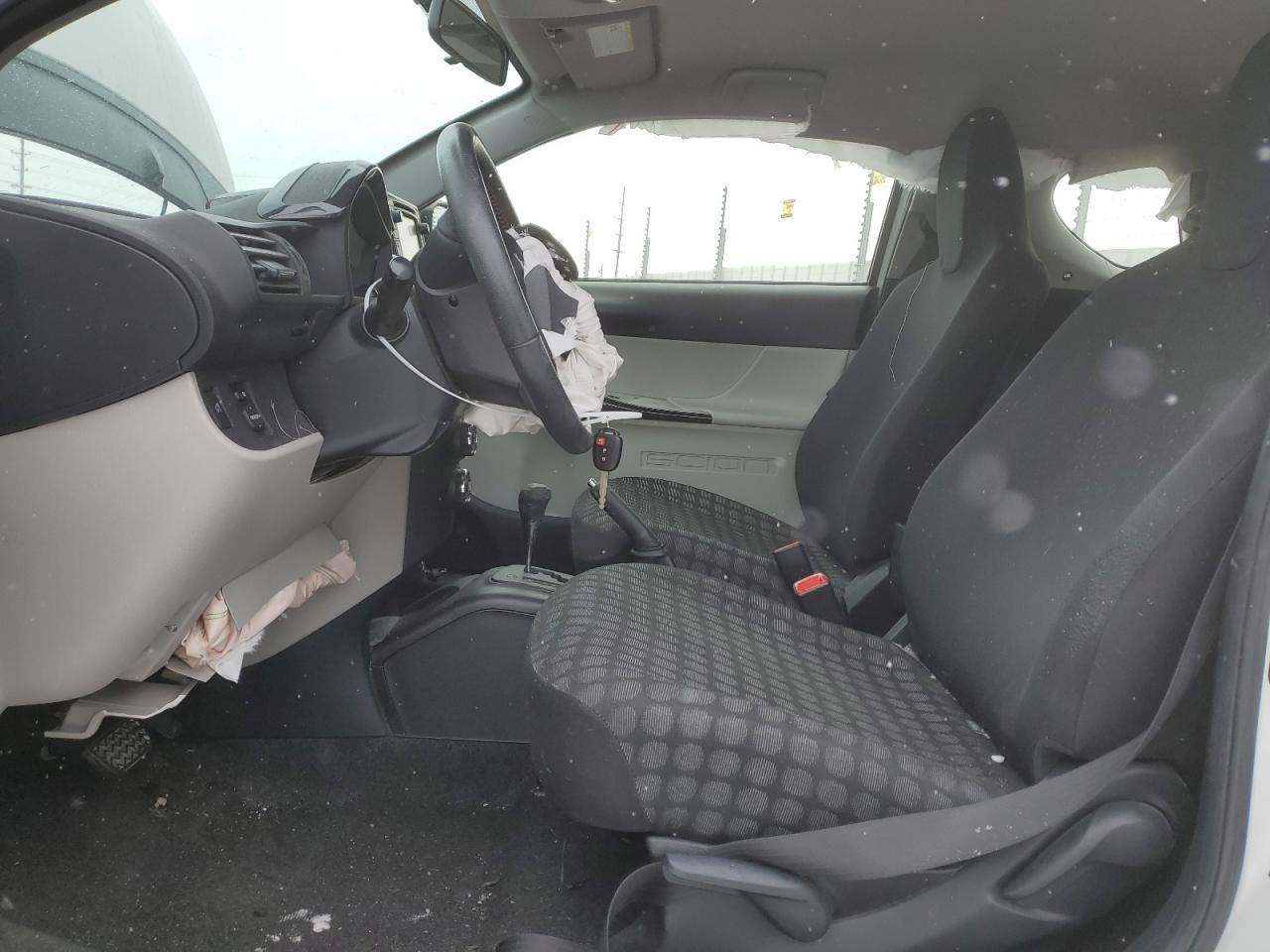 2014 TOYOTA SCION IQ - Фото 7