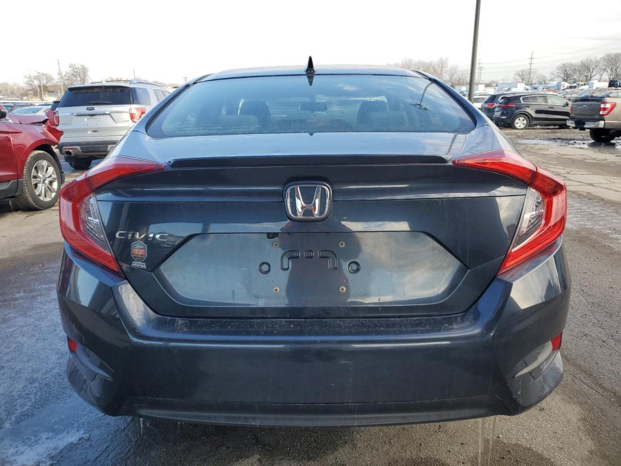 2018 HONDA CIVIC EX - Image 6