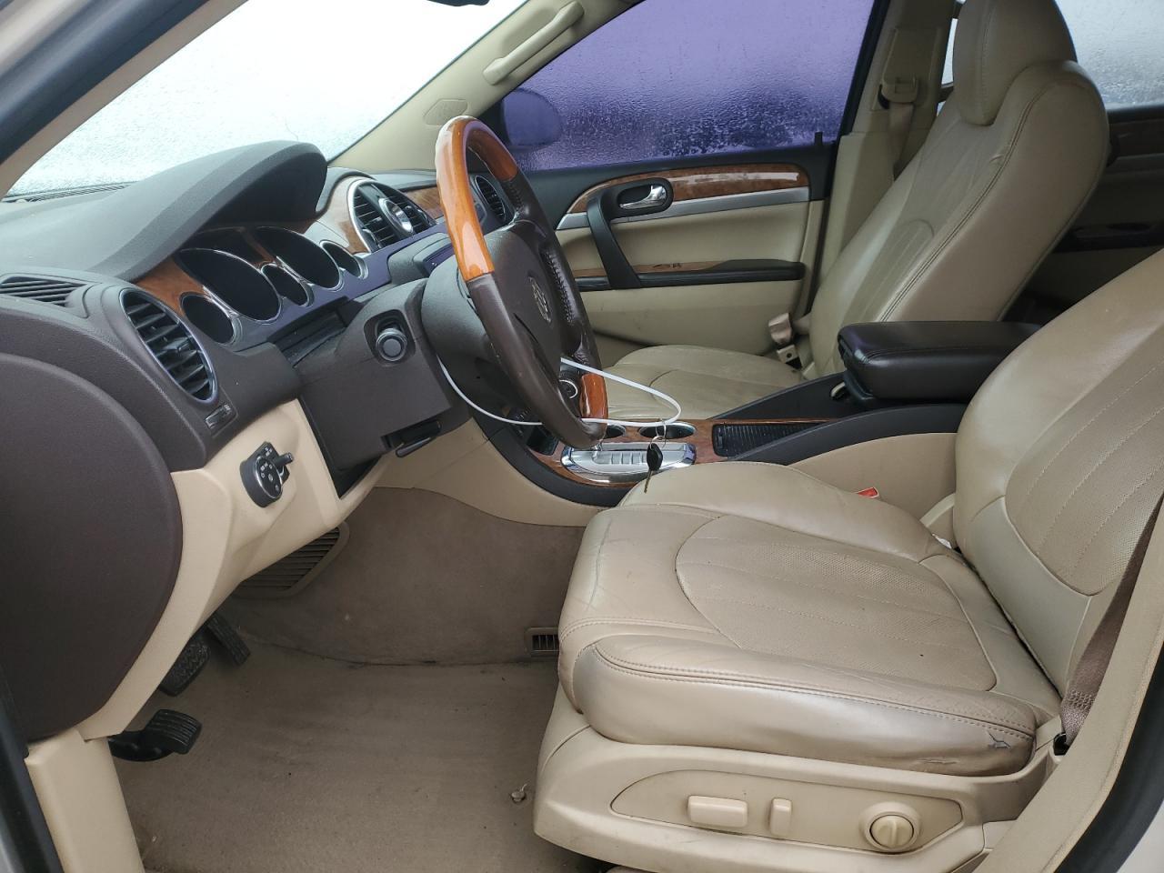 2011 BUICK ENCLAVE CX - Image 7