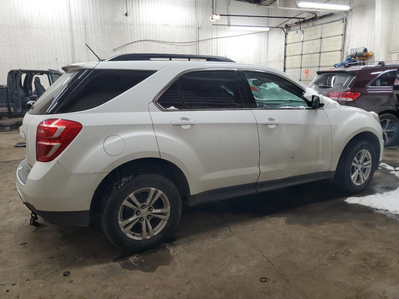 2016 CHEVROLET EQUINOX LT - Фото 3