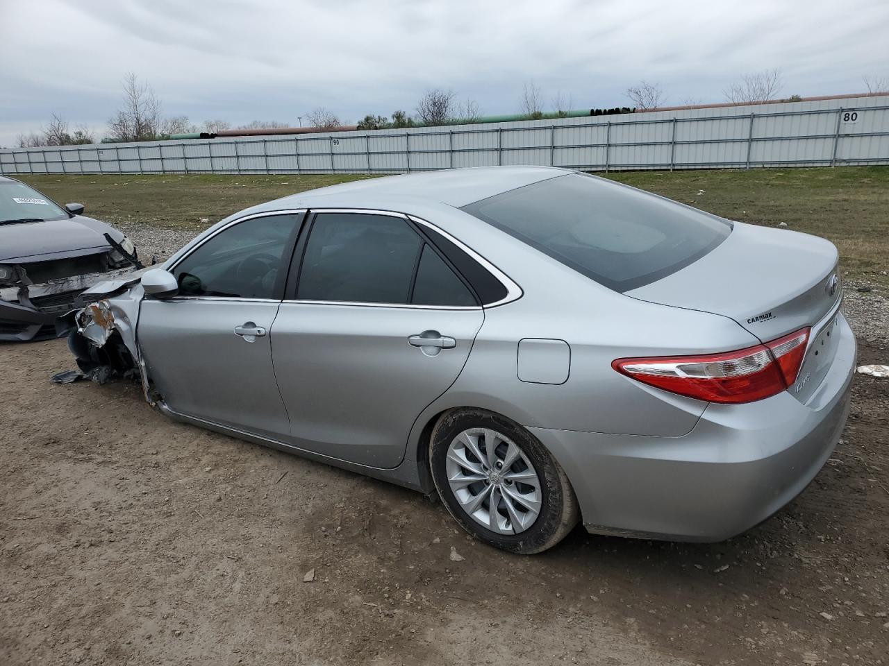 2017 TOYOTA CAMRY LE - Image 2