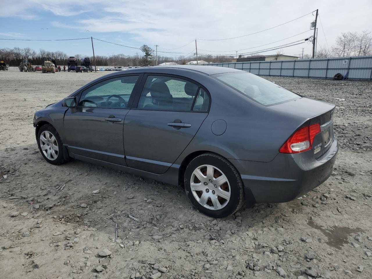 2011 HONDA CIVIC LX - Image 2