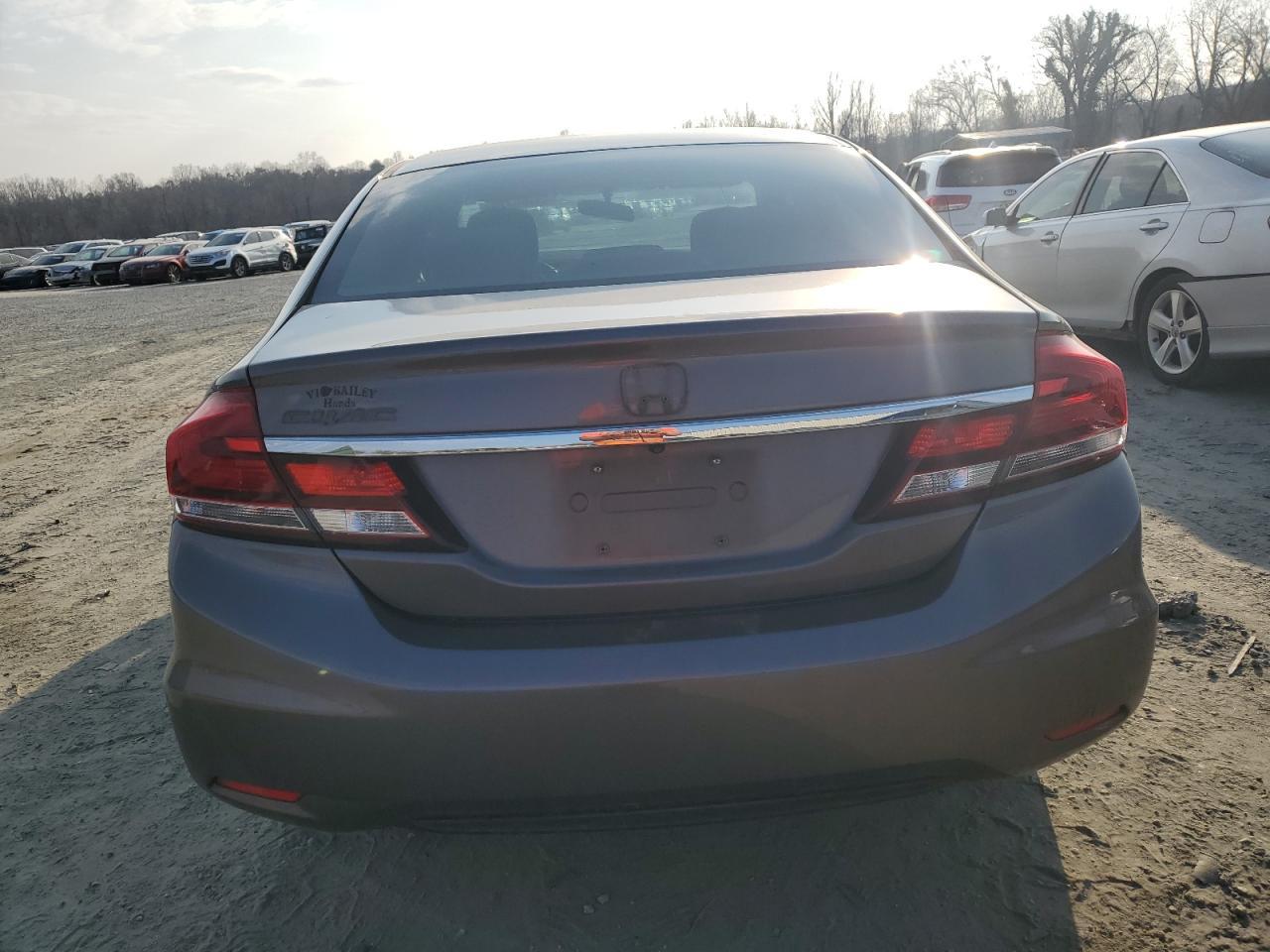 2015 HONDA CIVIC LX - Фото 6