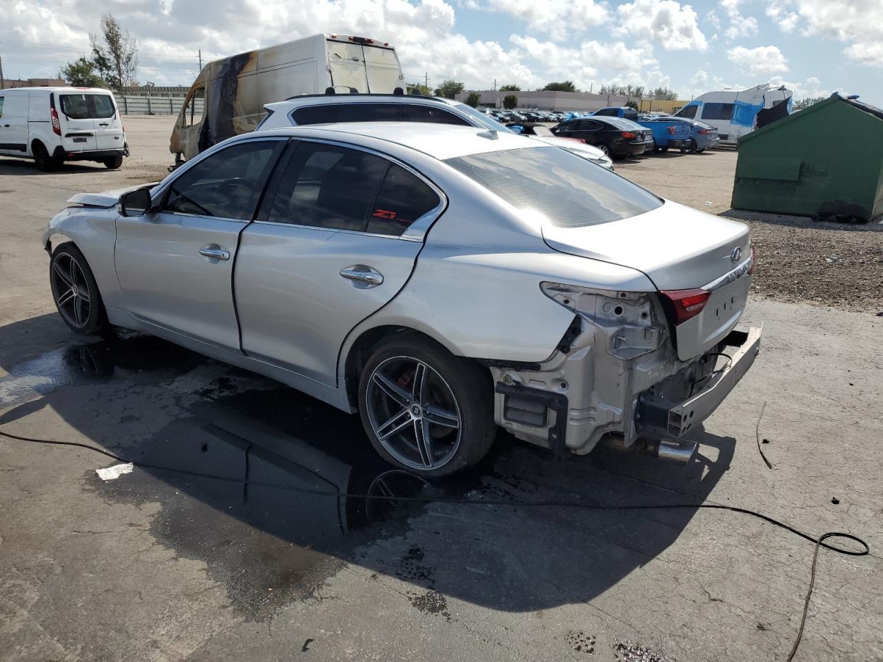 2019 INFINITI Q50 LUXE - Image 2