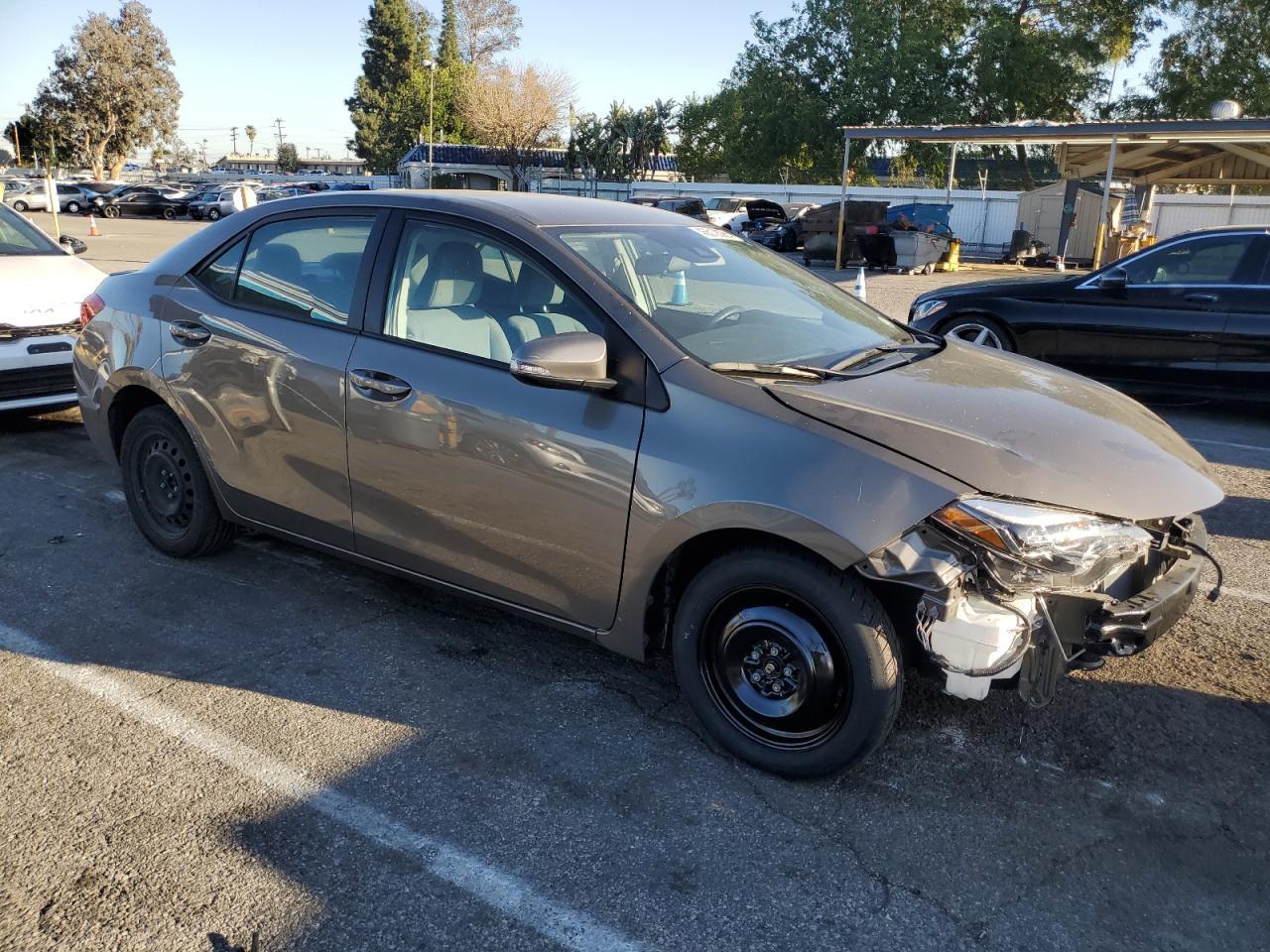 2019 TOYOTA COROLLA L - Image 4