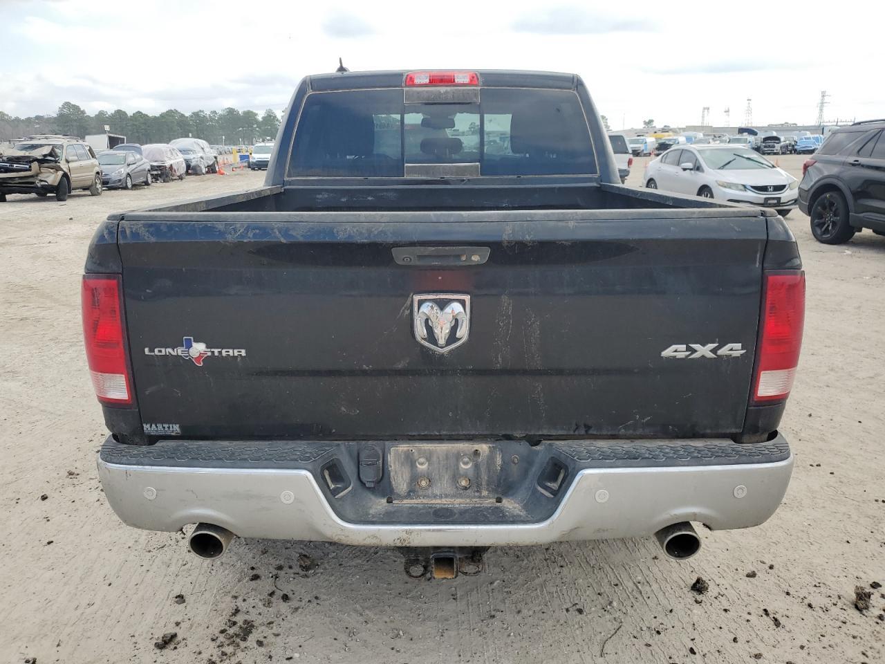 2015 RAM 1500 SLT - Фото 6