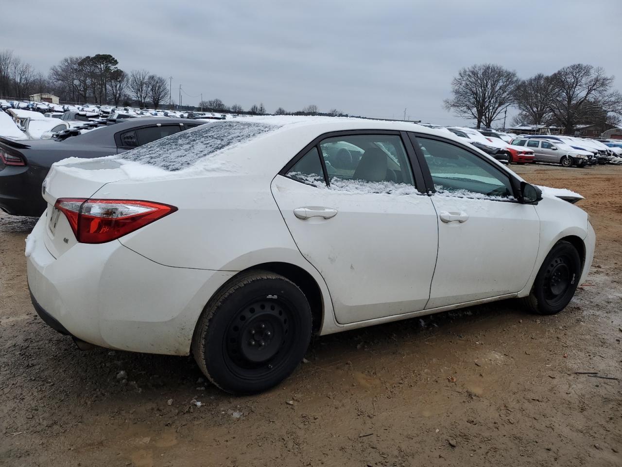 2015 TOYOTA COROLLA L - Фото 3