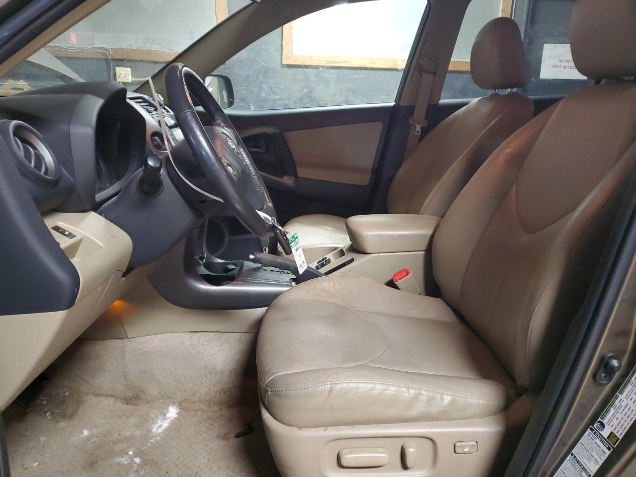 2011 TOYOTA RAV4 LIMIT - Фото 7