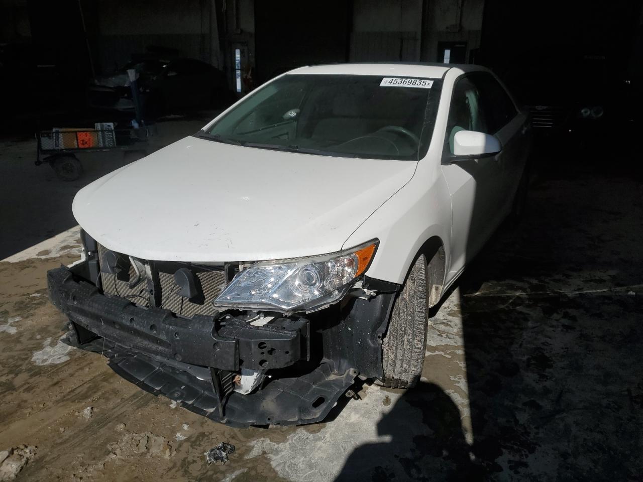 2014 TOYOTA CAMRY L