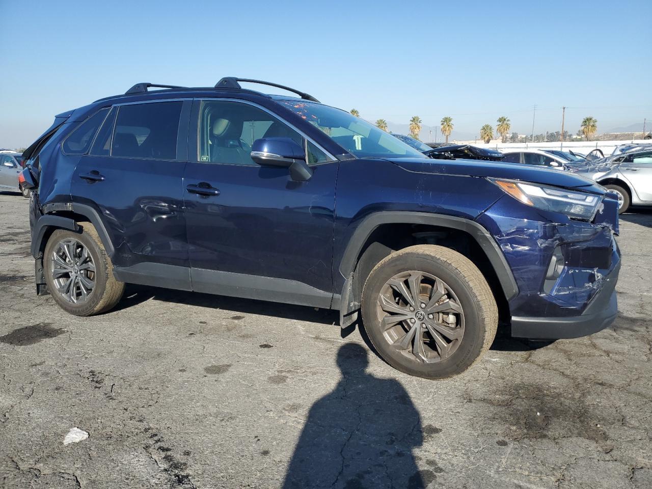 2024 TOYOTA RAV4 XLE P - Image 4