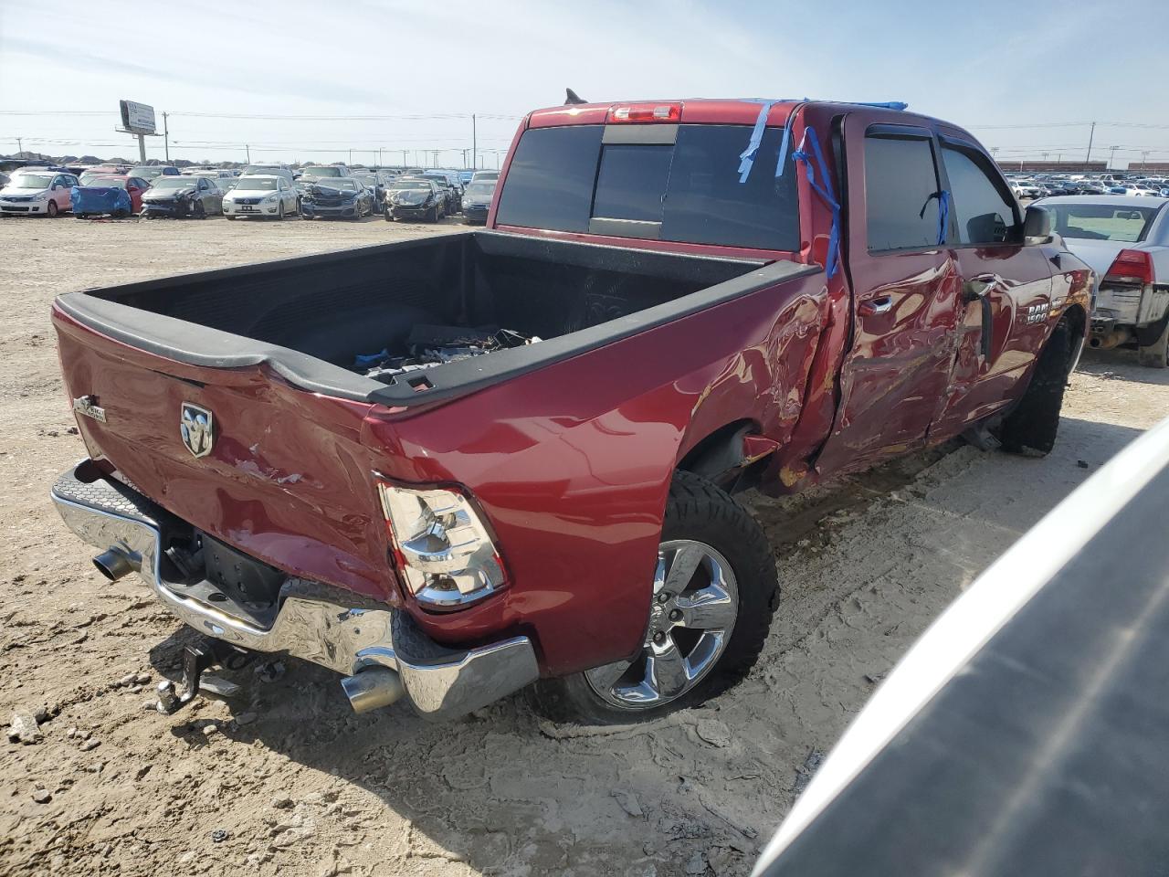 2015 RAM 1500 SLT - Image 3