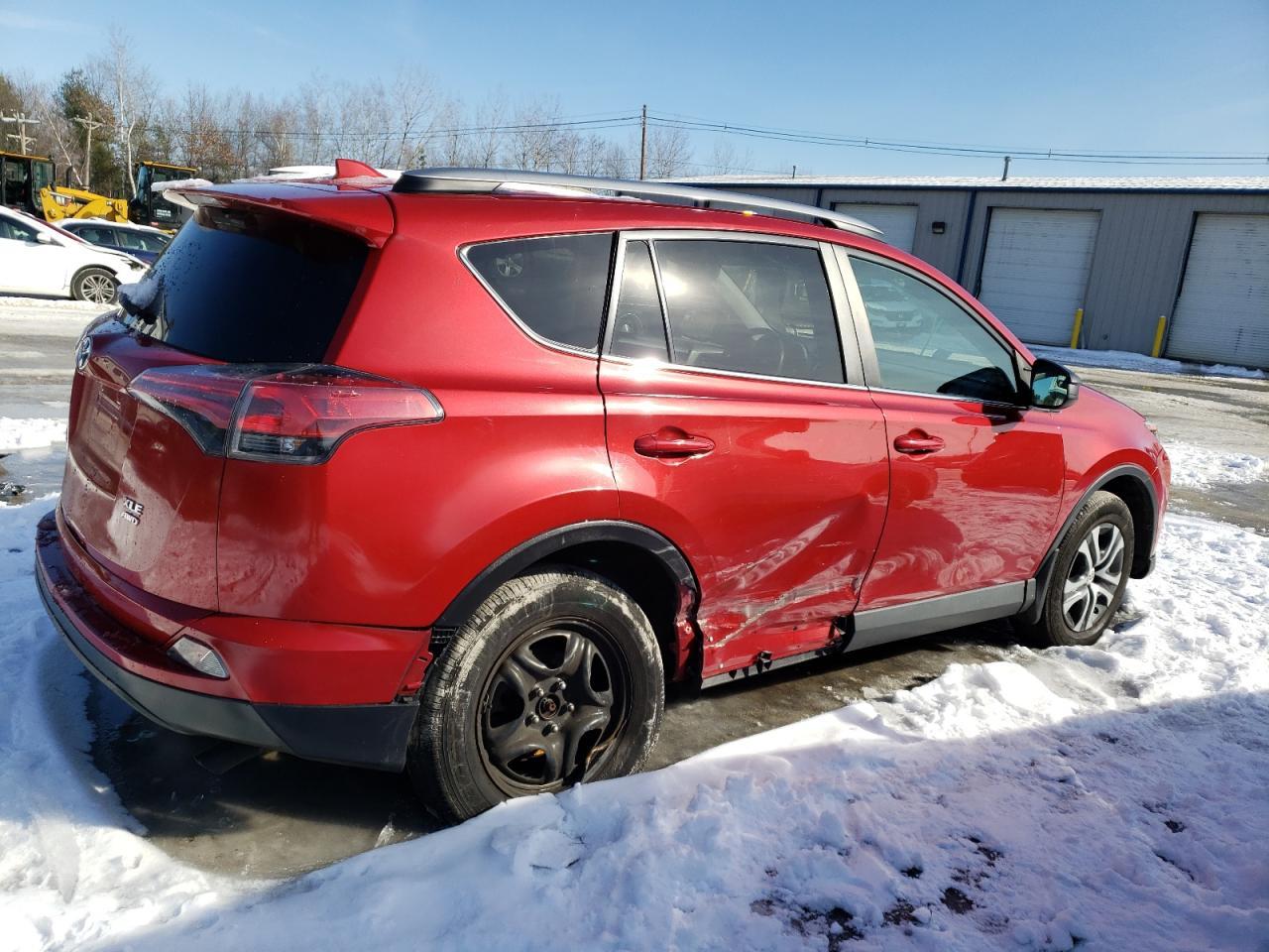 2017 TOYOTA RAV4 LE - Фото 3