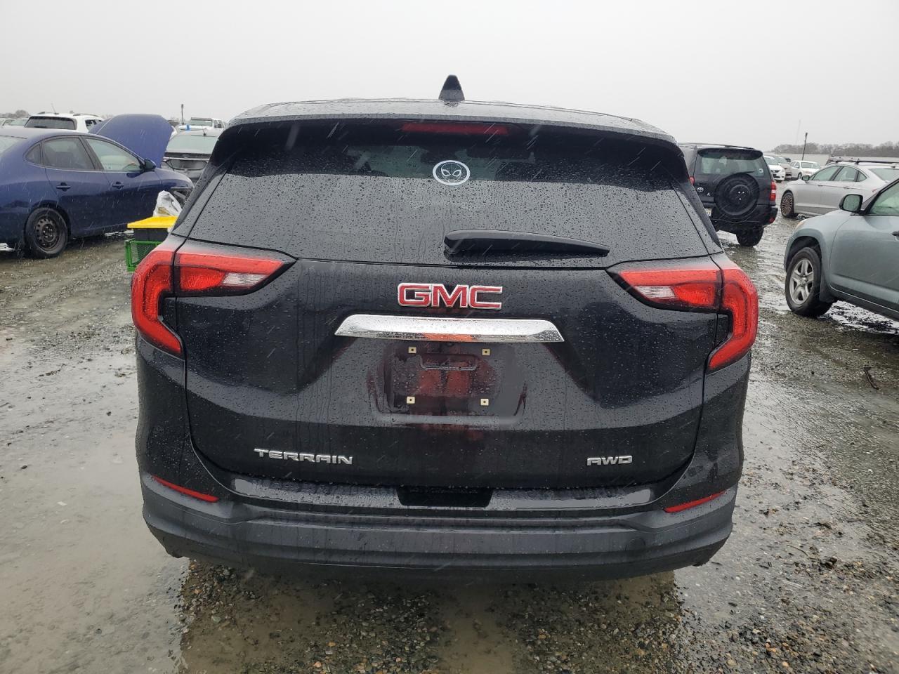 2018 GMC TERRAIN SL - Image 6