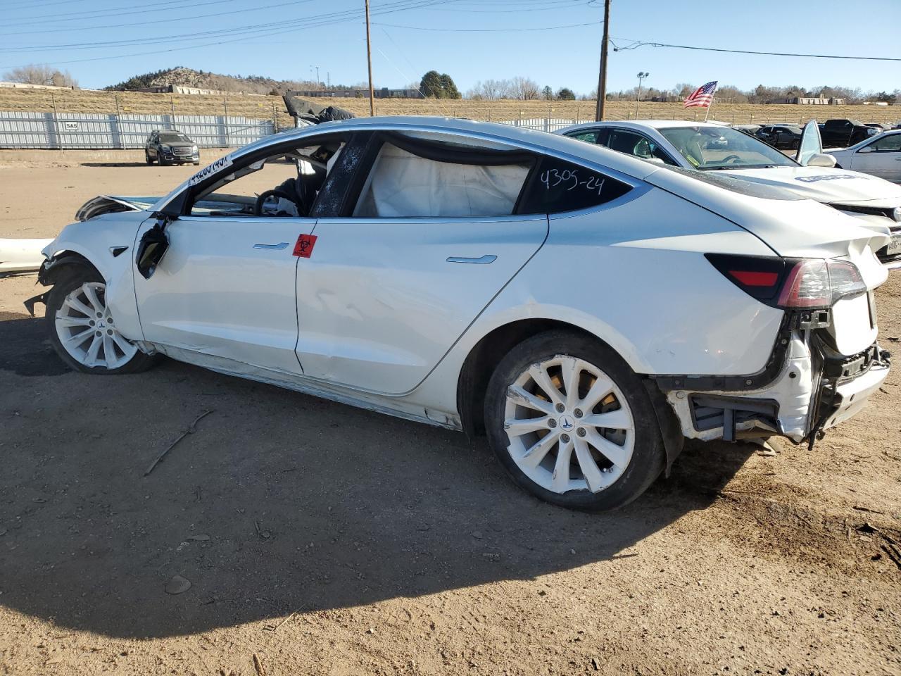 2019 TESLA MODEL 3 - Image 2