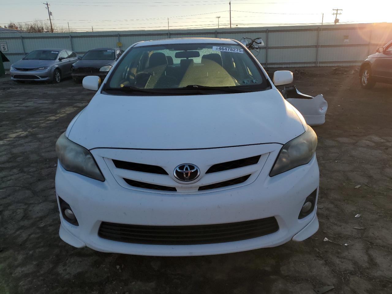 2013 TOYOTA COROLLA BA - Фото 5