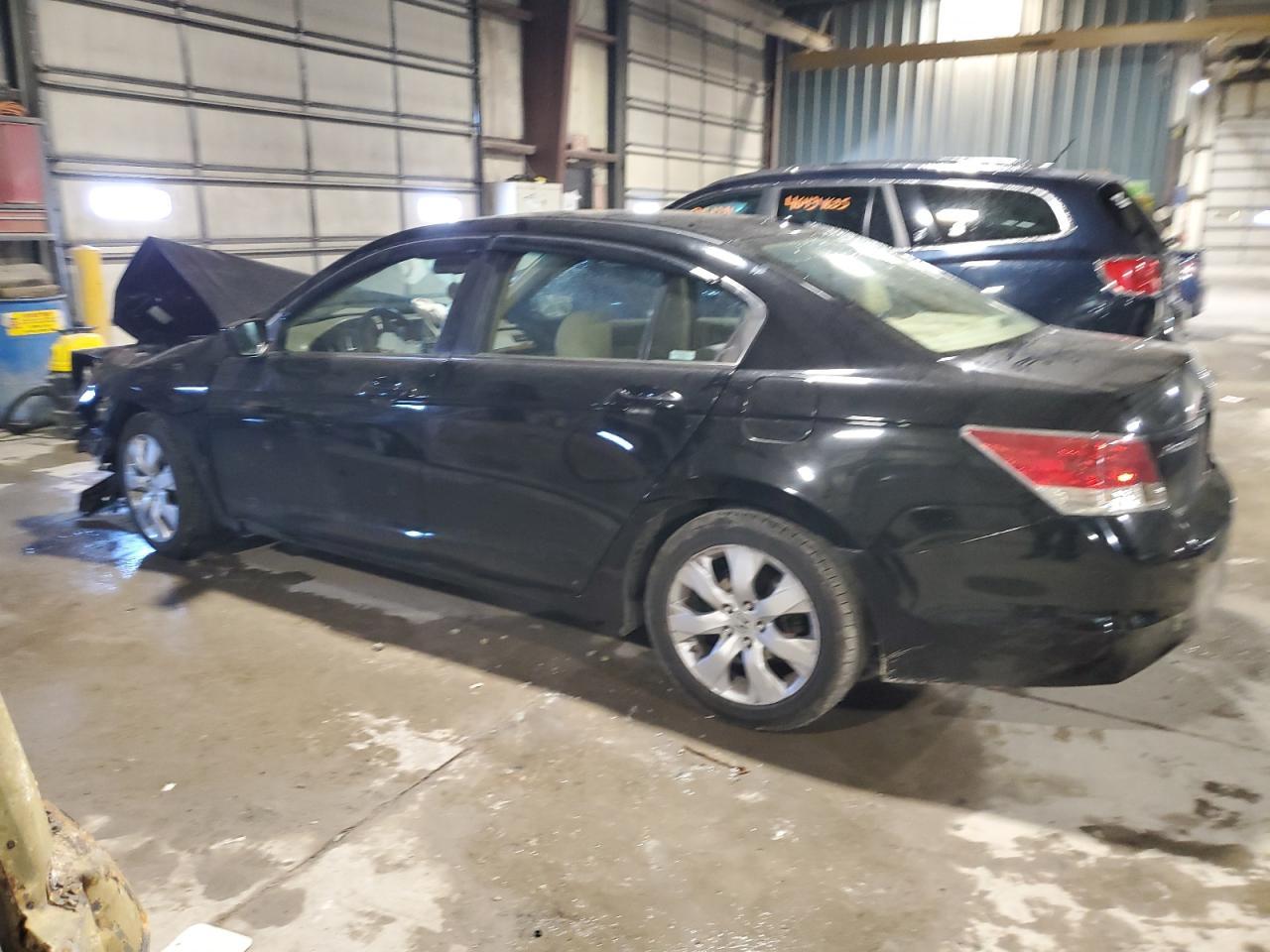2010 HONDA ACCORD EXL - Image 2