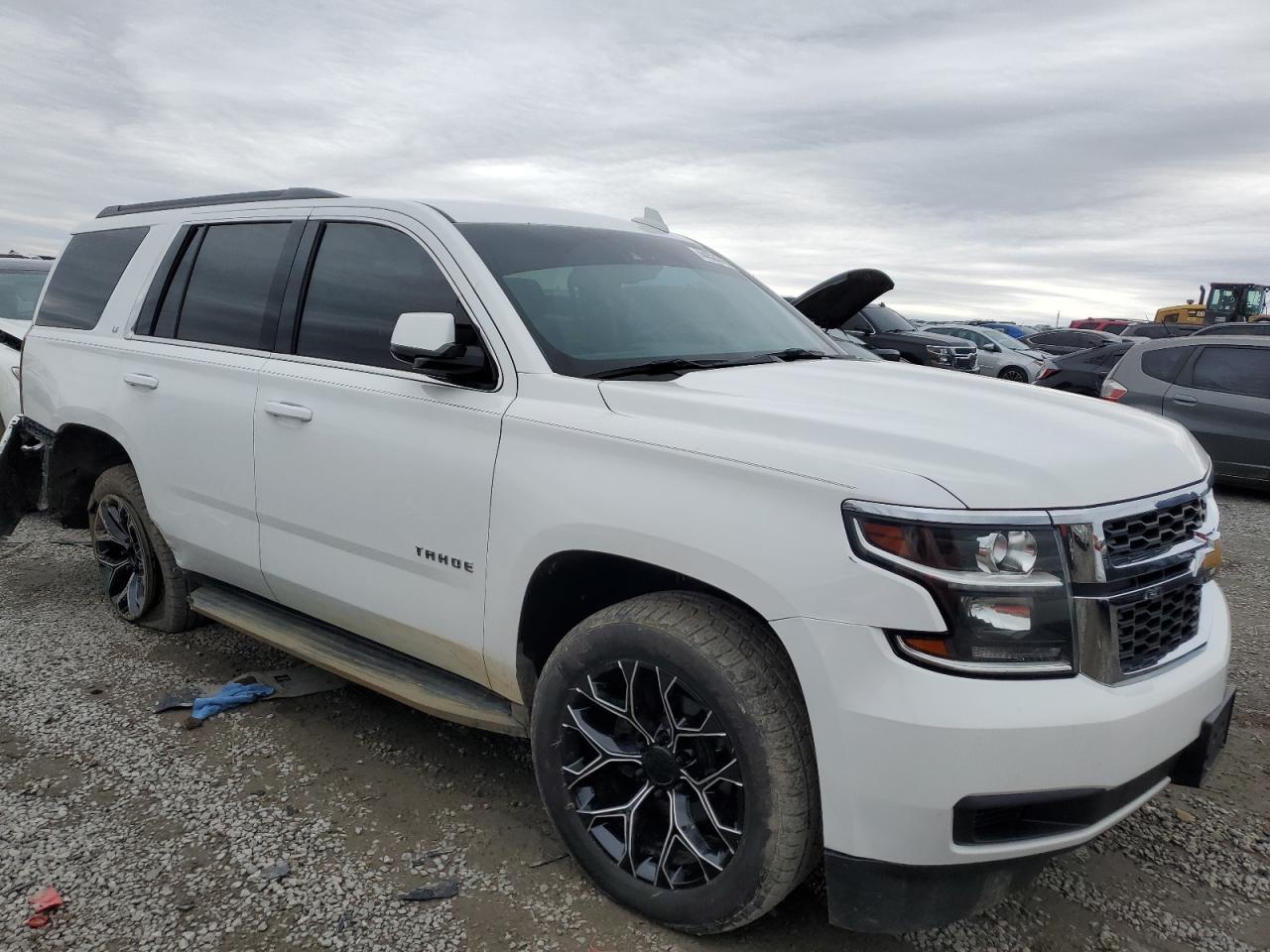 2015 CHEVROLET TAHOE K150 - Фото 4