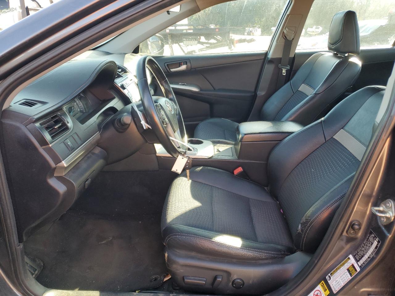2013 TOYOTA CAMRY L - Image 7