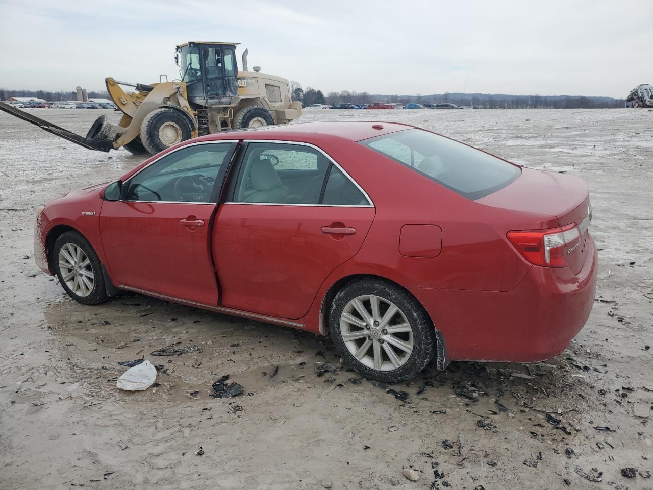 2012 TOYOTA CAMRY HYBR - Фото 2