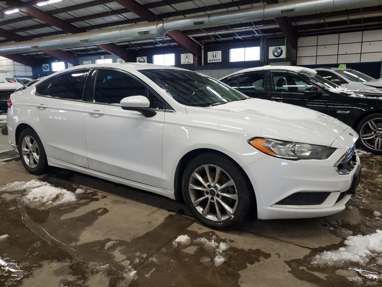 2017 FORD FUSION SE - Фото 4