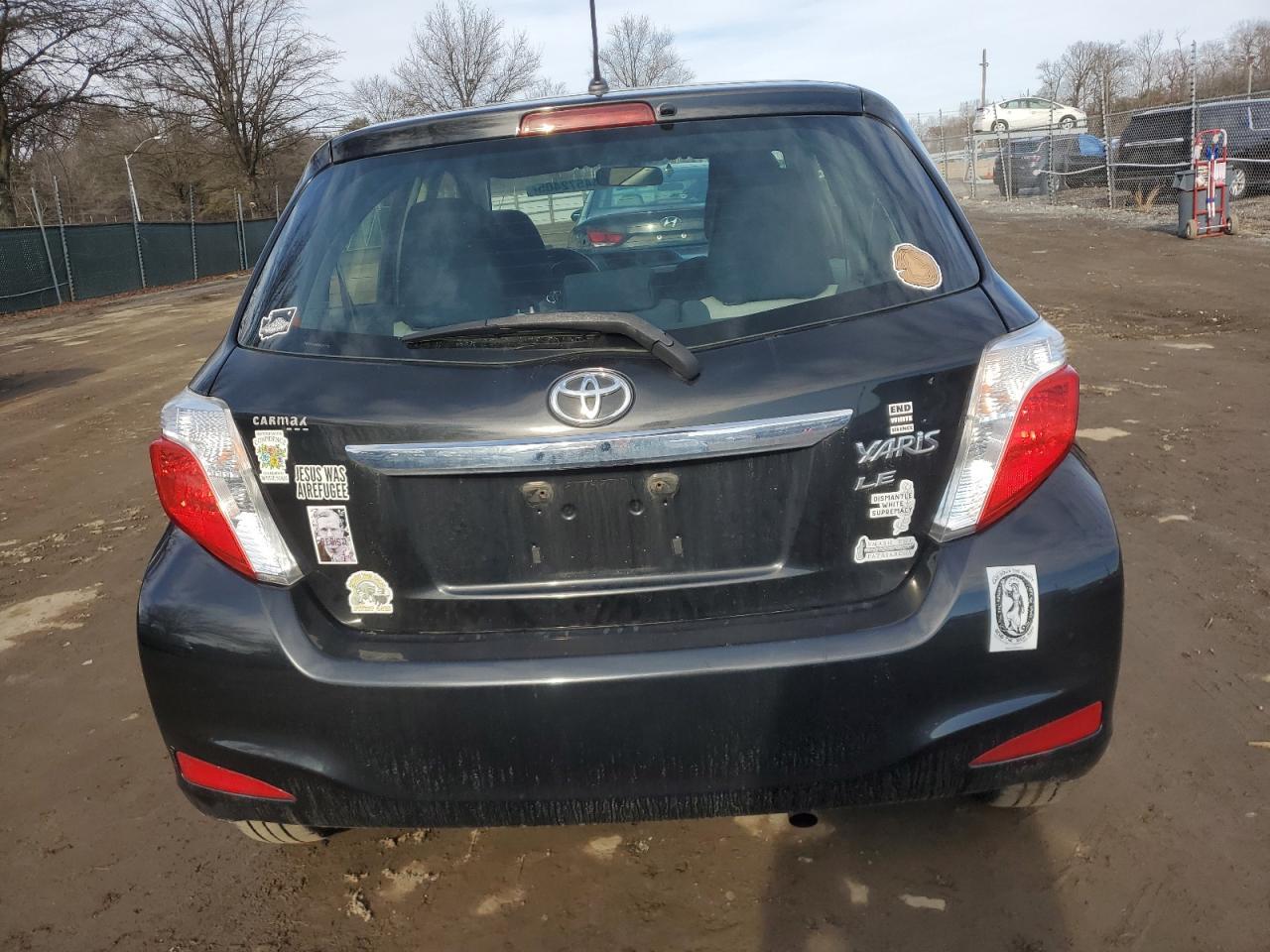2012 TOYOTA YARIS - Фото 6