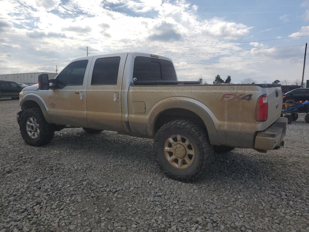 2012 FORD F250 SUPER - Фото 2