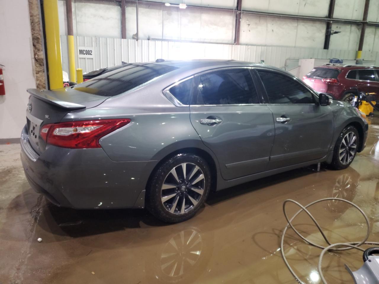 2016 NISSAN ALTIMA 2.5 - Фото 3