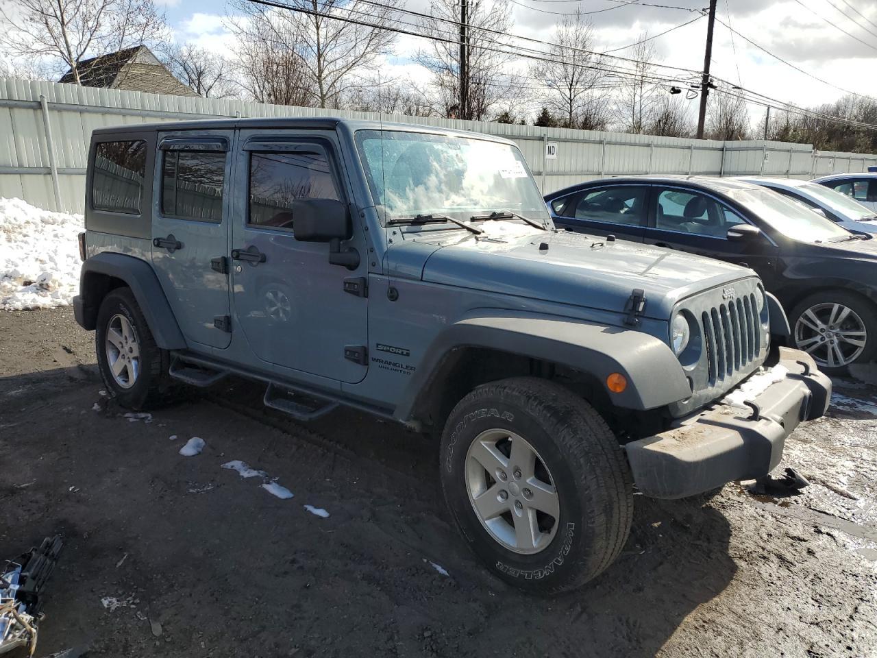 2015 JEEP WRANGLER U - Фото 4