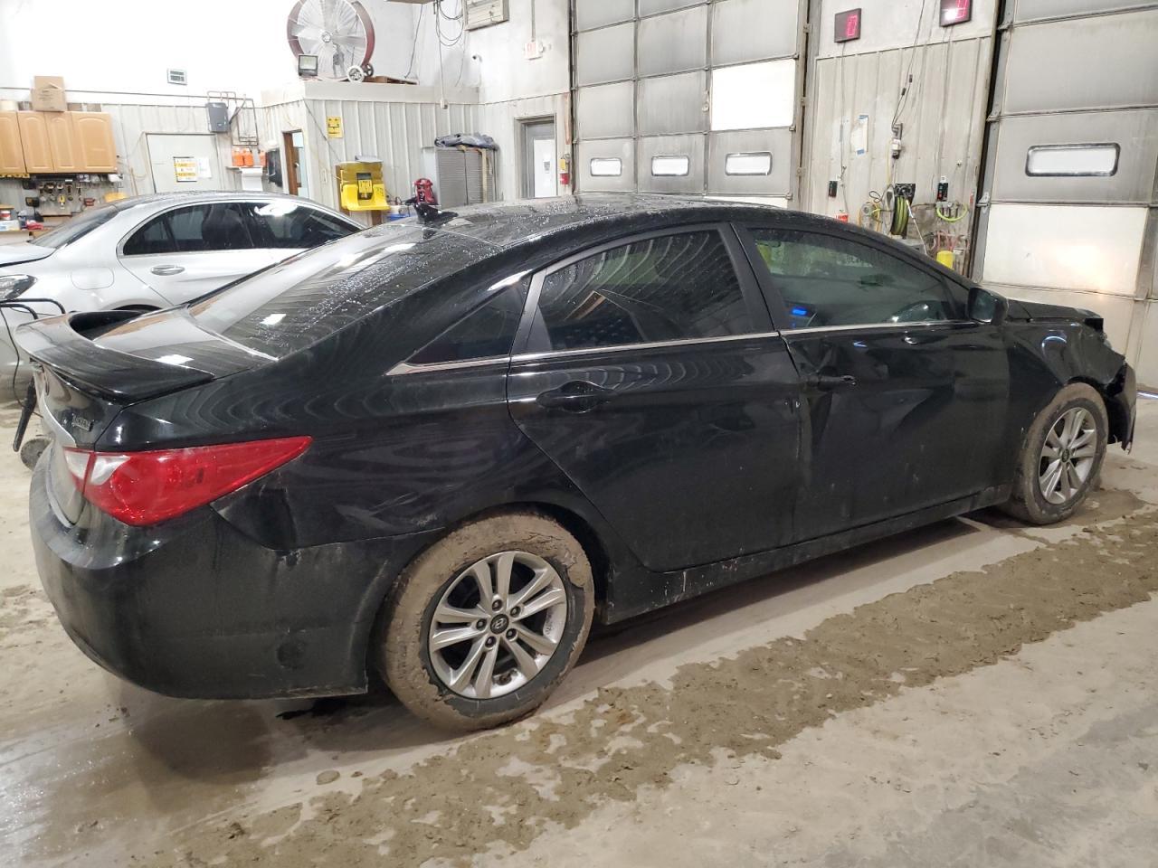 2011 HYUNDAI SONATA GLS - Фото 3