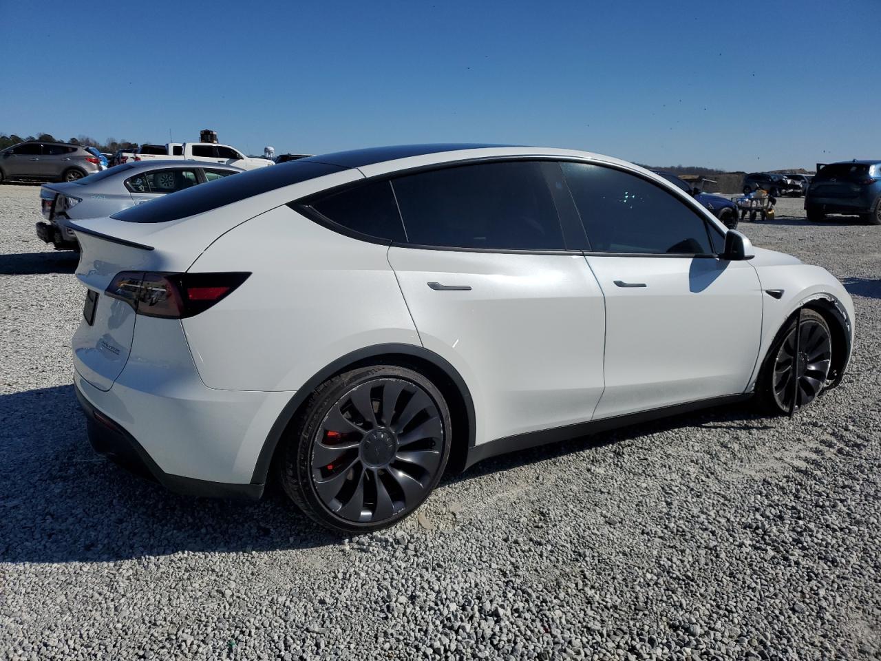 2023 TESLA MODEL Y - Фото 3