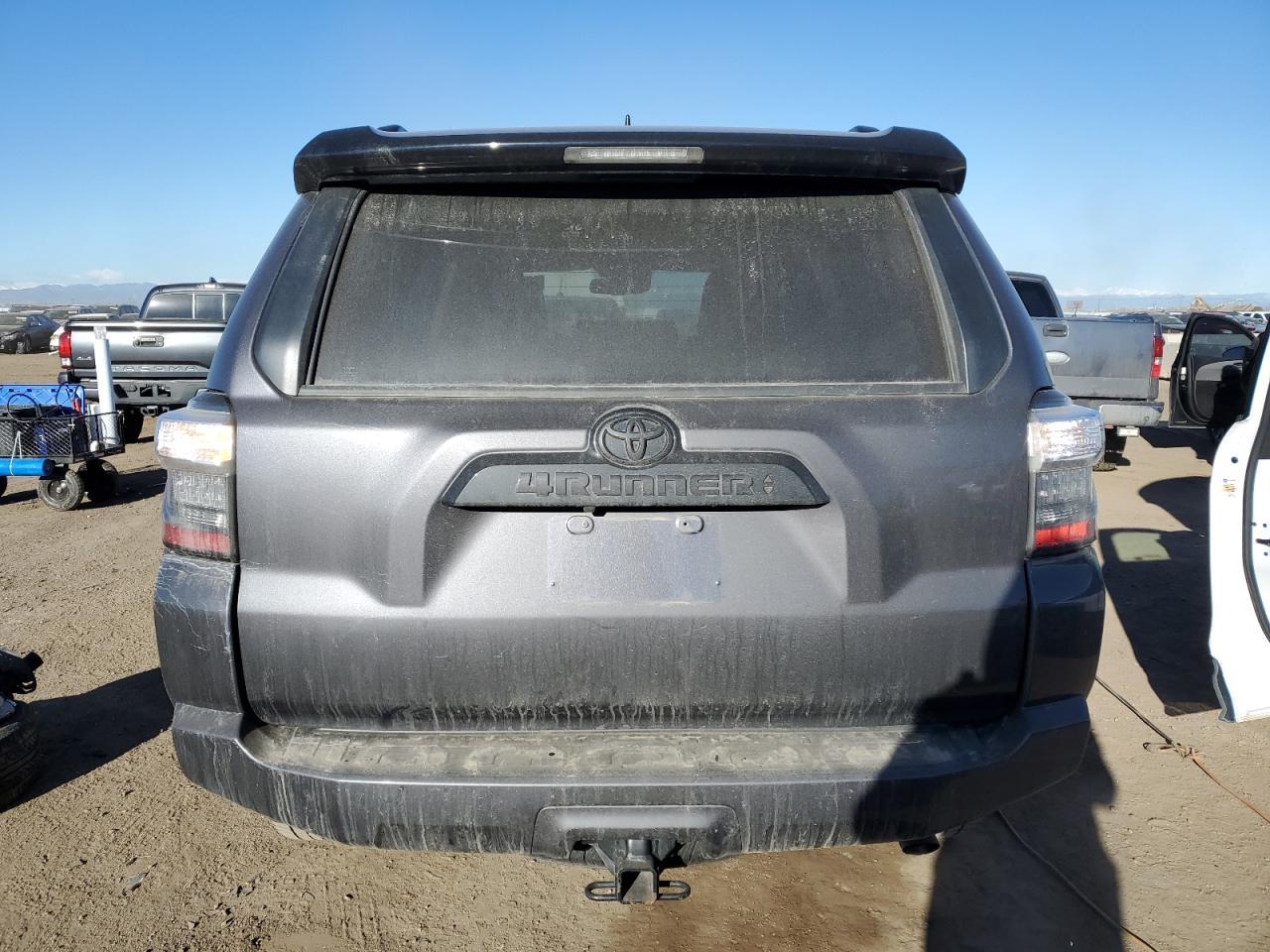 2020 TOYOTA 4RUNNER SR - Фото 6