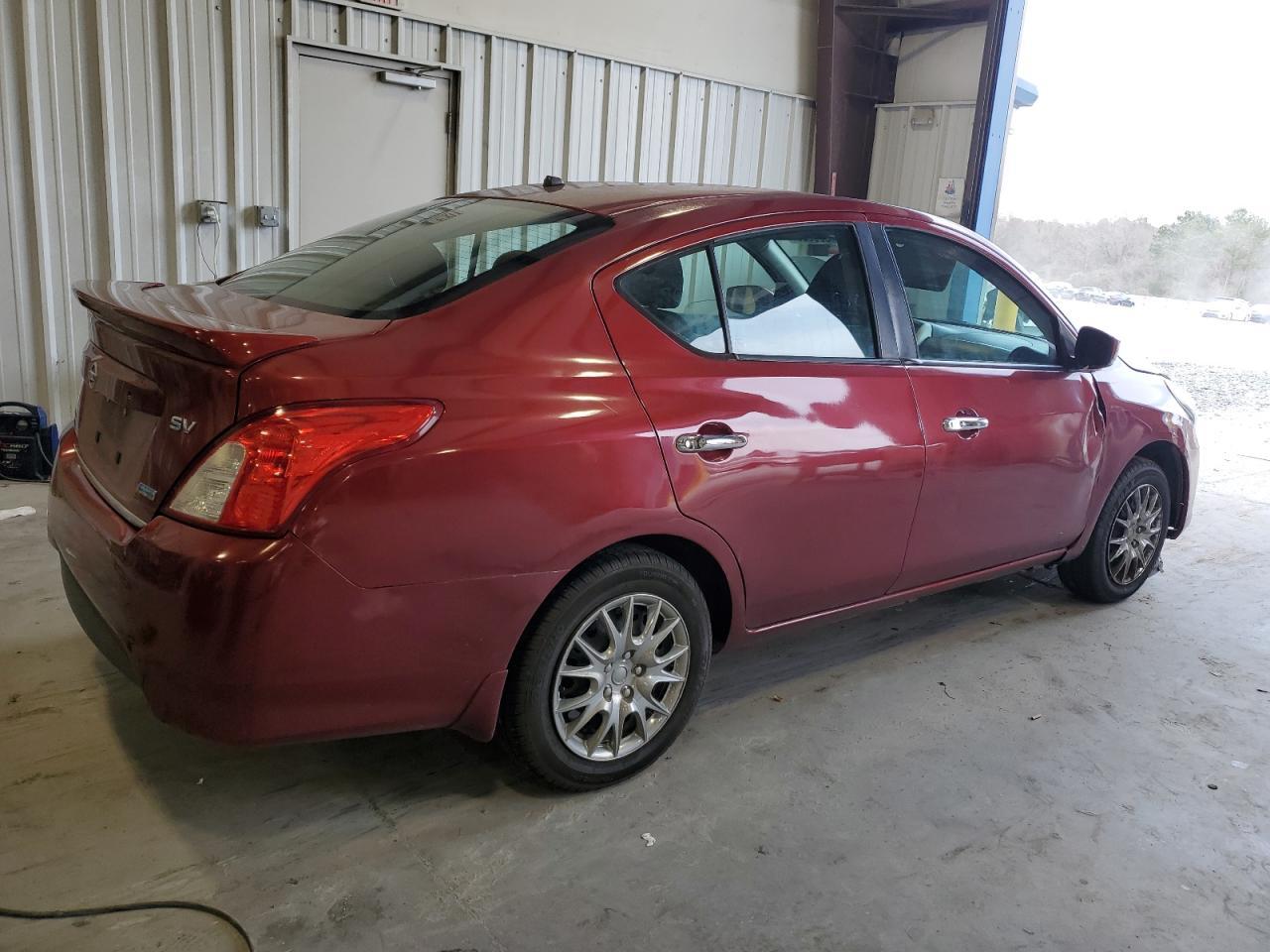 2016 NISSAN VERSA S - Фото 3