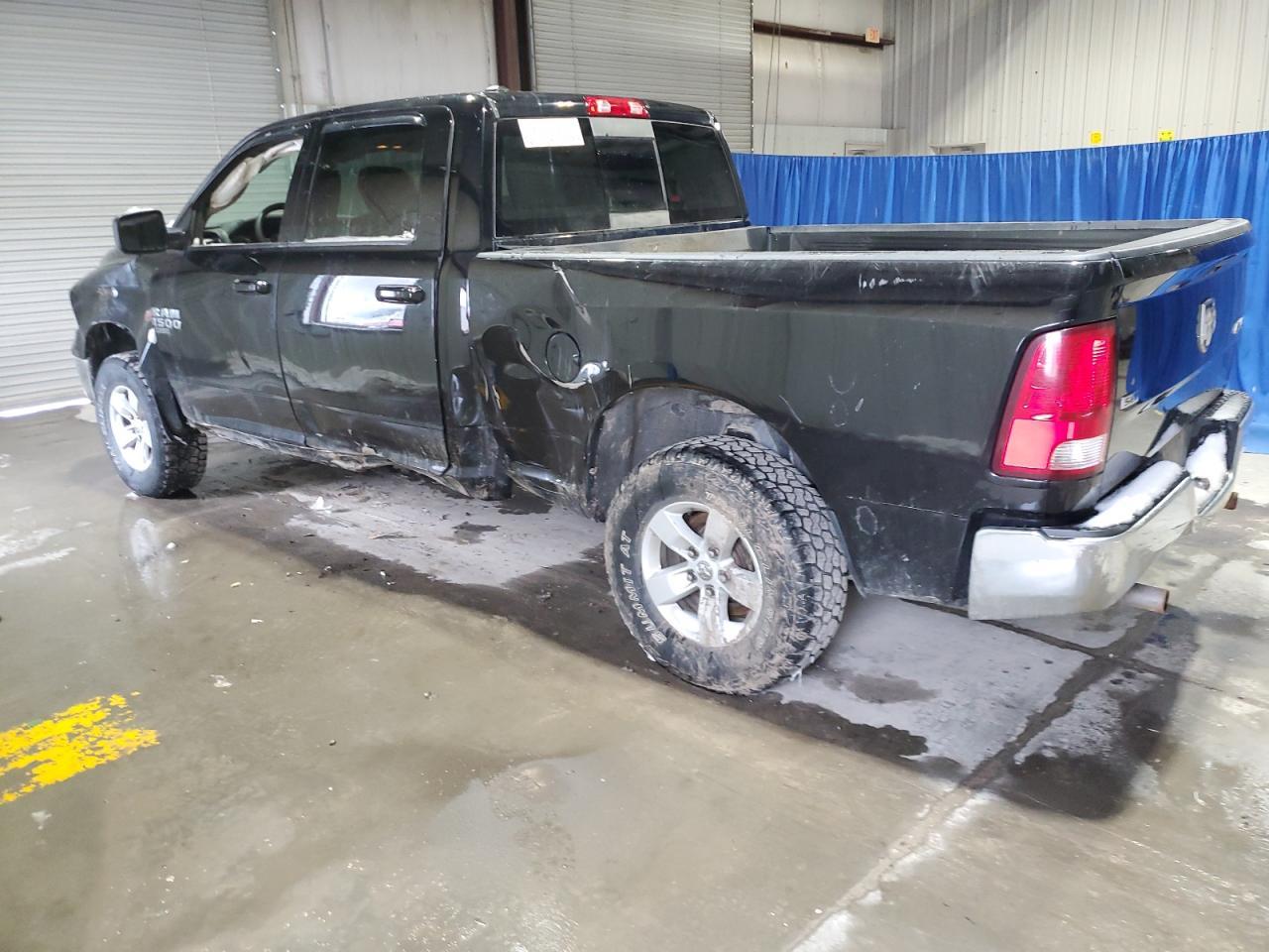 2019 RAM 1500 CLASS - Фото 2