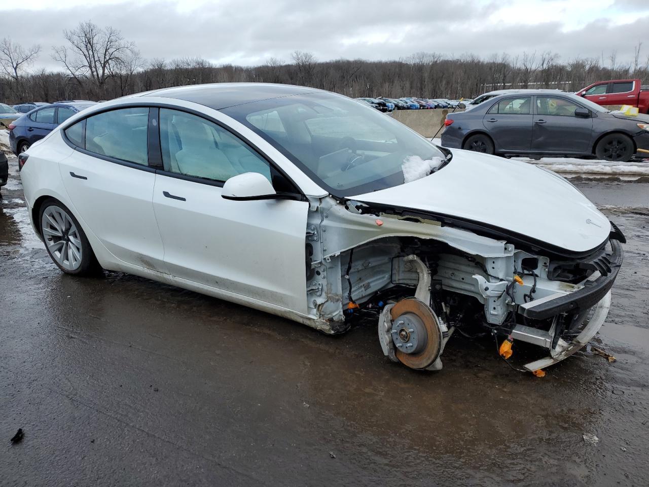 2022 TESLA MODEL 3 - Image 4