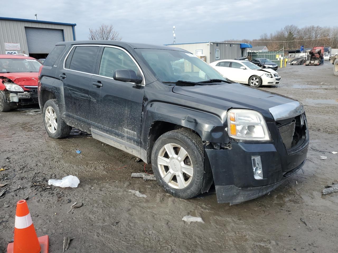 2012 GMC TERRAIN SL - Image 4