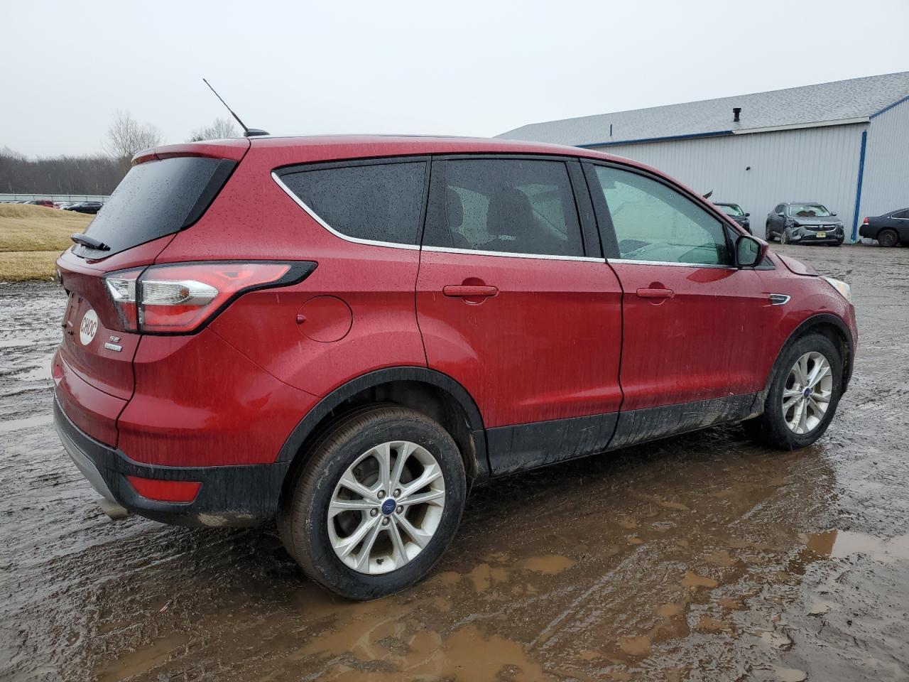 2017 FORD ESCAPE SE - Фото 3