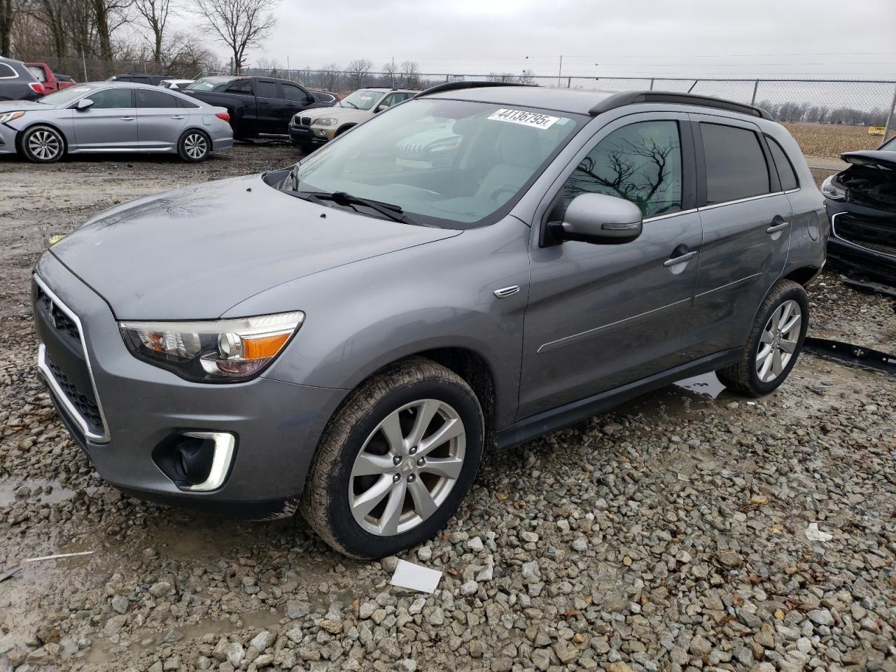 2015 MITSUBISHI OUTLANDER
