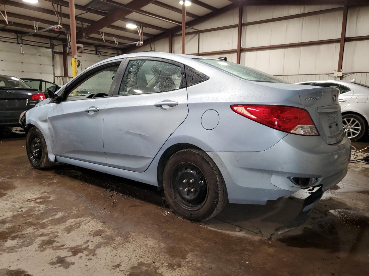 2012 HYUNDAI ACCENT GLS - Фото 2
