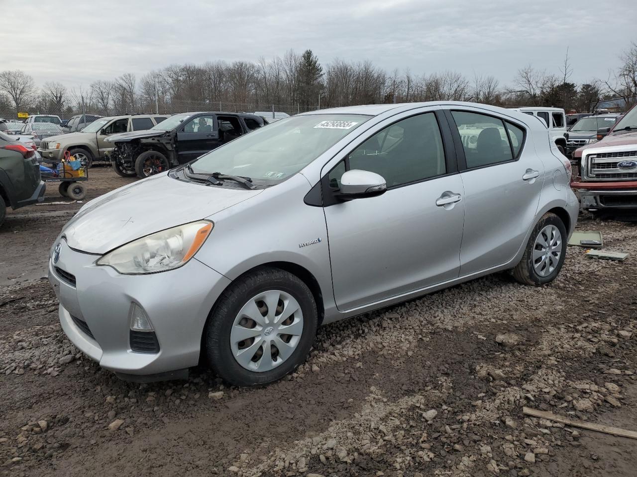 2013 TOYOTA PRIUS C